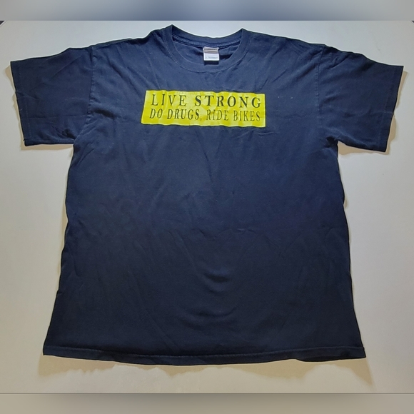 LIVE STRONG⚡️Do Drugs, Ride Bikes🚴‍♂️ tee - Picture 2 of 6